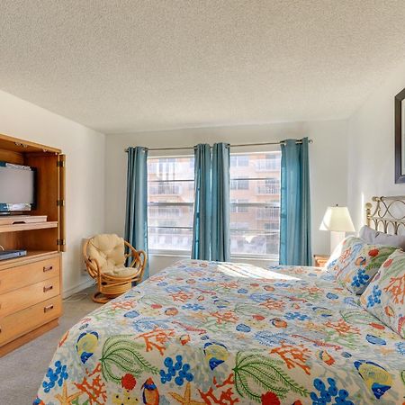 Central Cocoa Beach Condo With View, Steps To Beach! Екстериор снимка