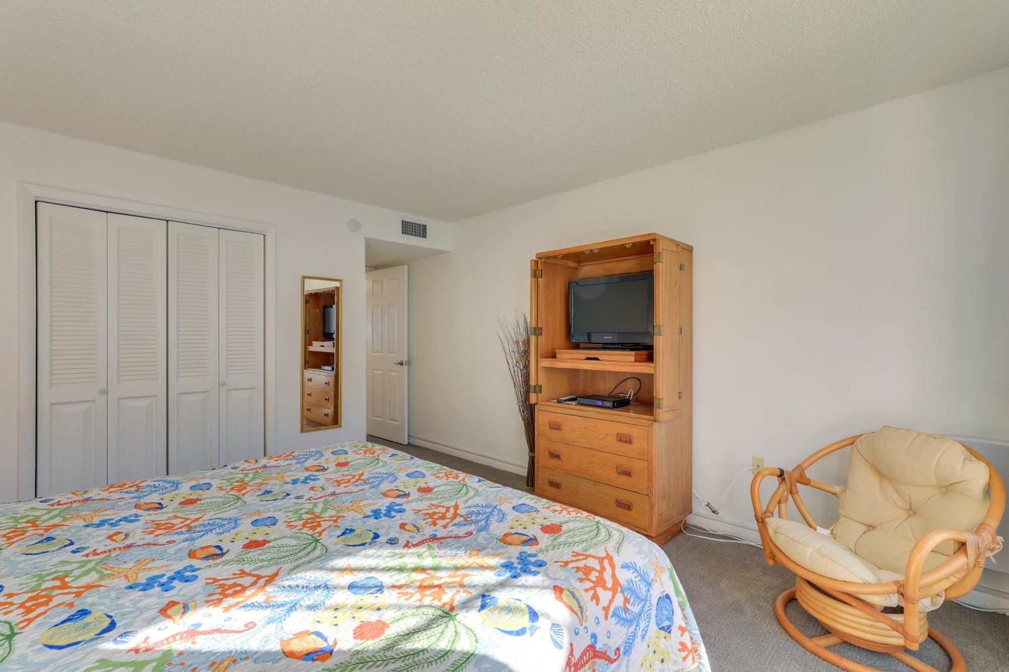 Central Cocoa Beach Condo With View, Steps To Beach! Екстериор снимка