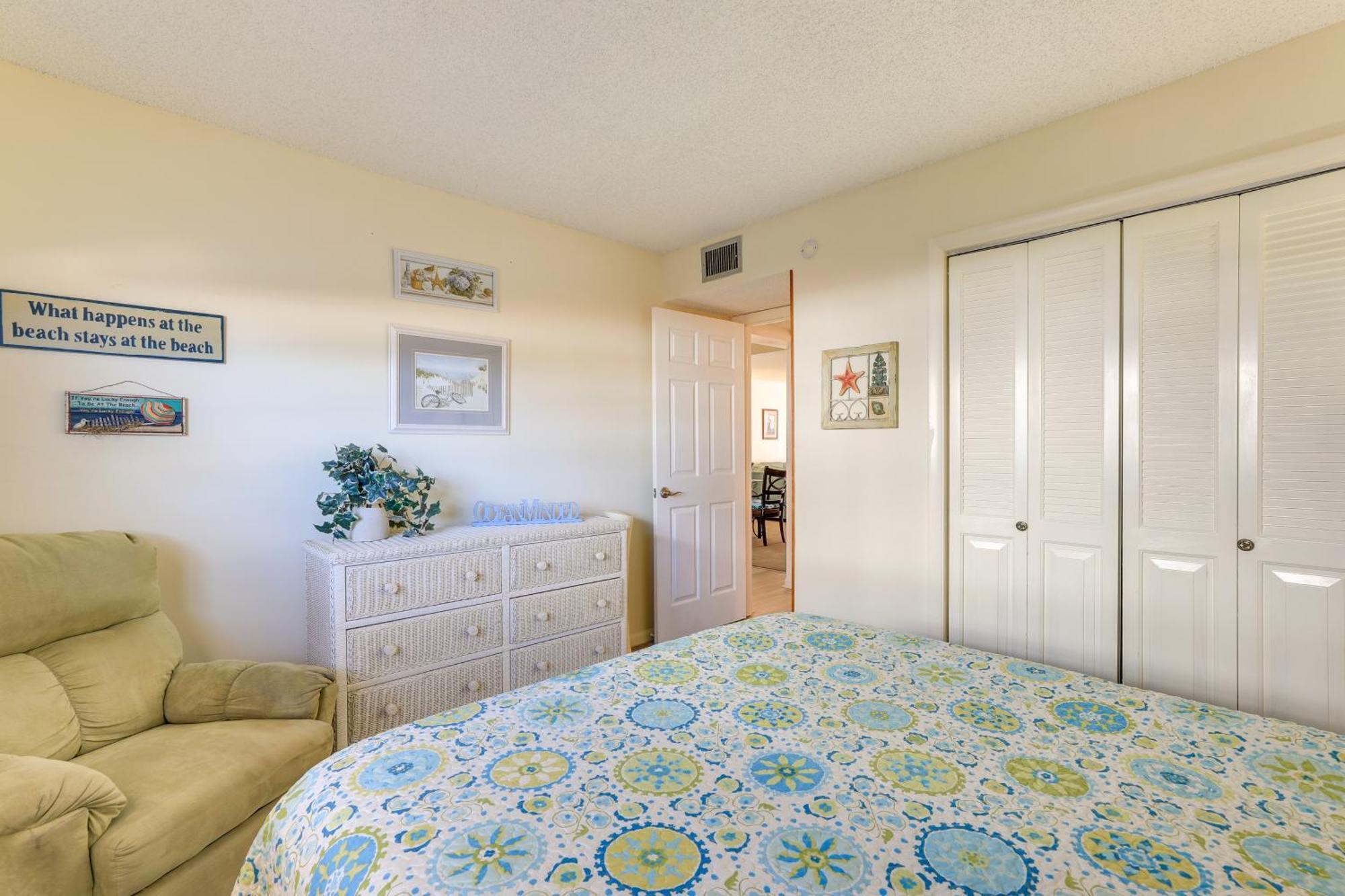 Central Cocoa Beach Condo With View, Steps To Beach! Екстериор снимка