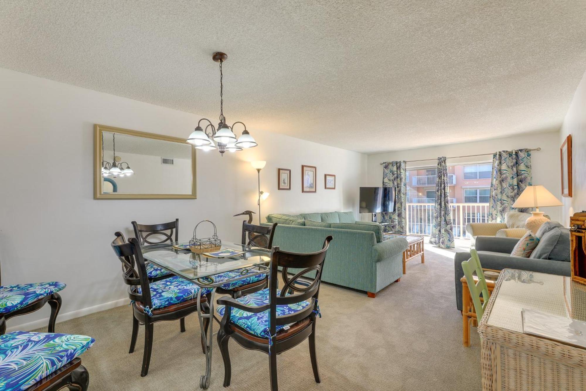 Central Cocoa Beach Condo With View, Steps To Beach! Екстериор снимка